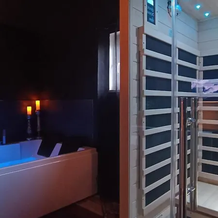 Blacq Luxe, Balnéo, Sauna 50 Nuances De Grey *