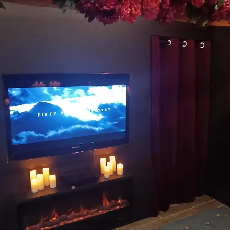 Blacq Luxe, Balnéo, Sauna 50 Nuances De Grey Hébergement de vacances *